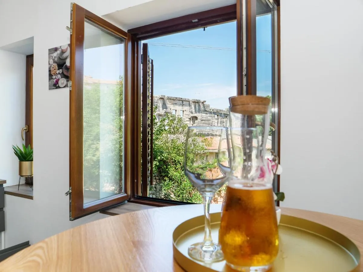 Arena Delight Studio Apartments Pula